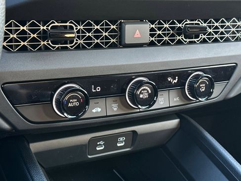 New 2026 Honda Accord LX image 18