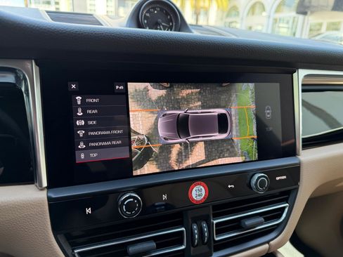 Used 2022 Porsche Macan AWD/4WD image 37