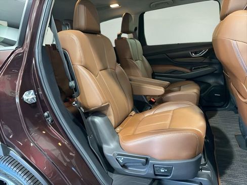 Used 2024 Subaru Ascent Touring image 33