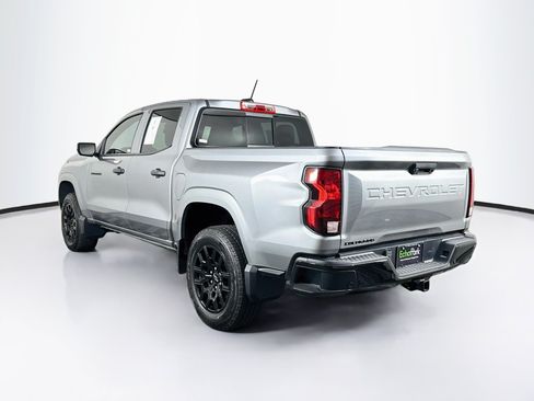 Used 2025 Chevrolet Colorado W/T w/ WT Custom Package RWD image 5