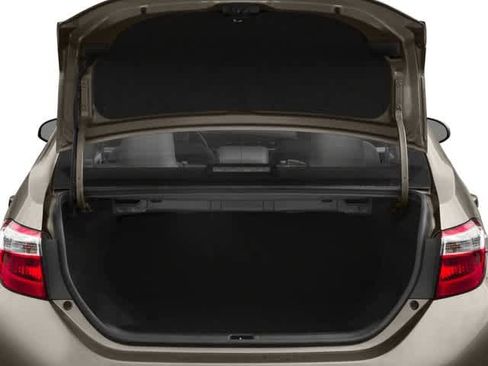 Used 2016 Toyota Corolla LE FWD image 15