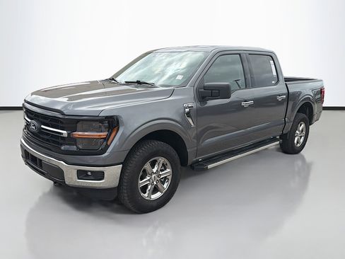 Used 2025 Ford F150 XLT w/ Equipment Group 301A Standard AWD/4WD image 7