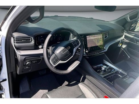 New 2026 Jeep Grand Wagoneer 4WD image 7
