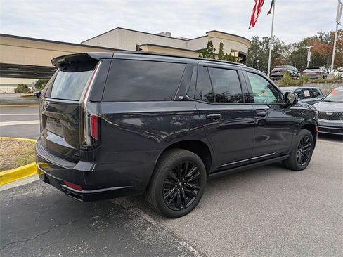 Certified 2023 Cadillac Escalade Sport Platinum image 5