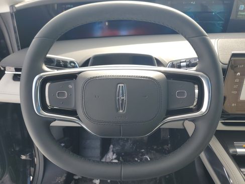 New 2026 Lincoln Nautilus Reserve w/ Jet Appearance Package image 16