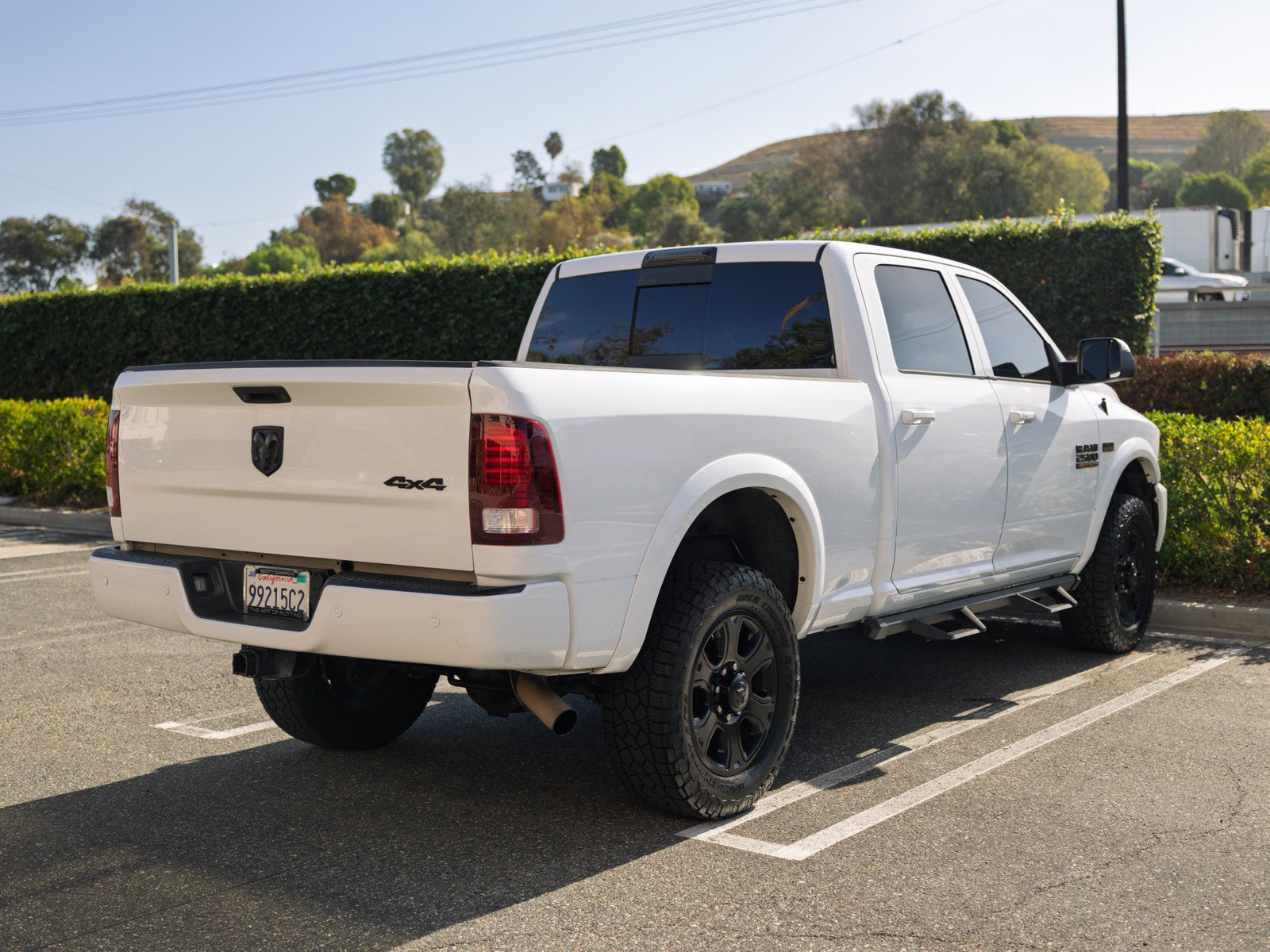 Used 2016 RAM 2500 Laramie w/ Sport Appearance Group AWD/4WD image 5