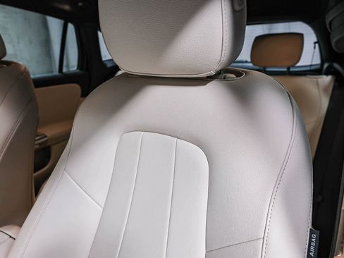Certified 2023 Mercedes-Benz GLA 250 image 23