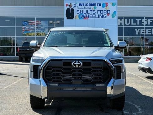 Used 2022 Toyota Tundra SR5 w/ TRD Off-Road Premium Package AWD/4WD image 15