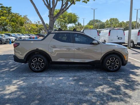 Used 2023 Hyundai Santa Cruz SEL Premium AWD/4WD image 8