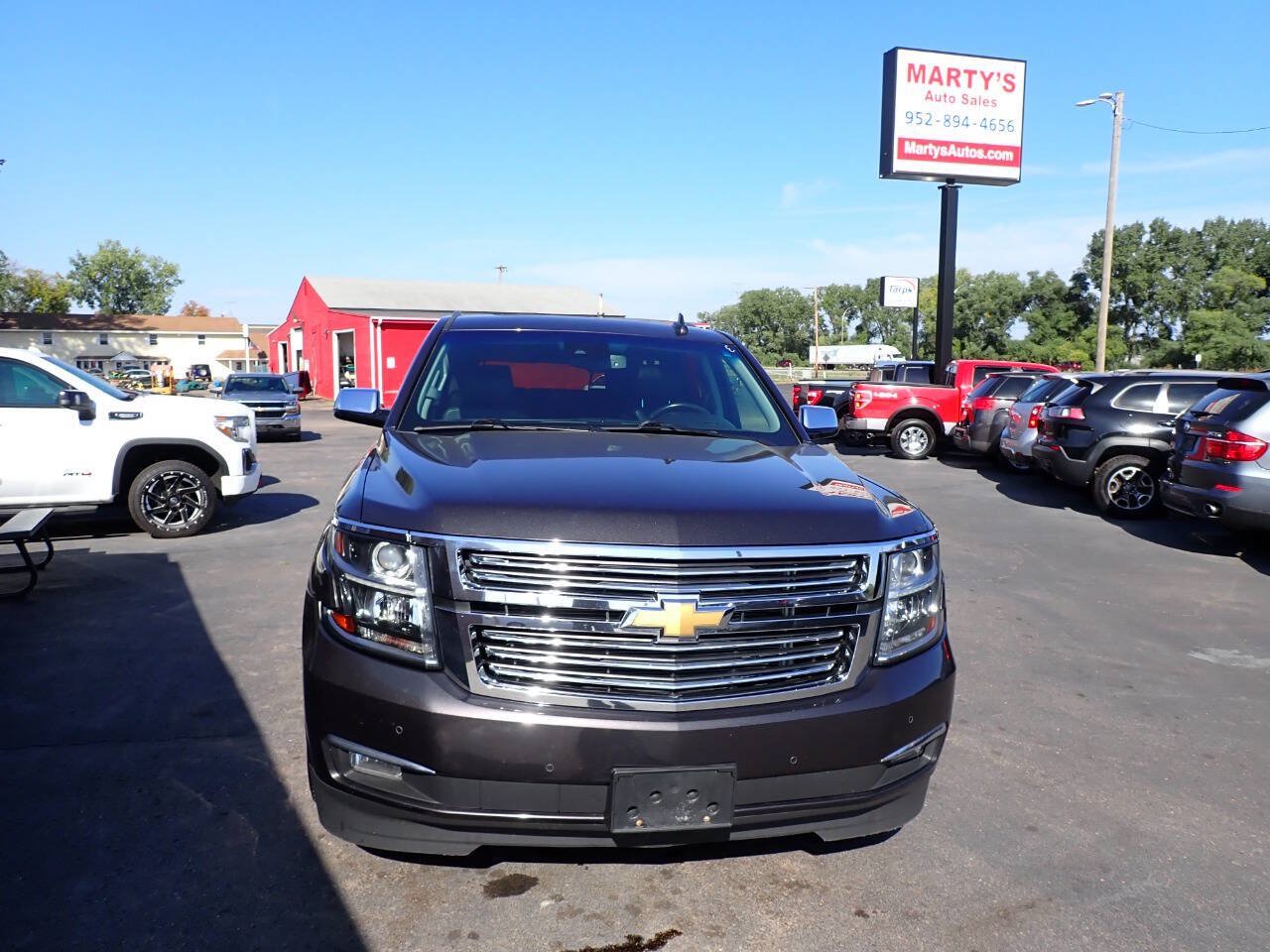 Used 2016 Chevrolet Suburban LTZ AWD/4WD image 2