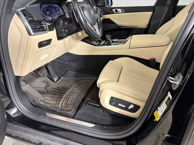 Used 2021 BMW X5 sDrive40i w/ Premium Package RWD image 11