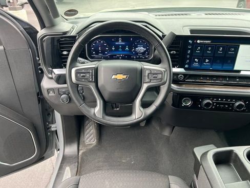 Certified 2024 Chevrolet Silverado 1500 LT AWD/4WD image 13