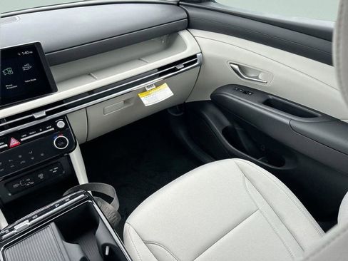 New 2026 Hyundai Tucson Blue SE image 18