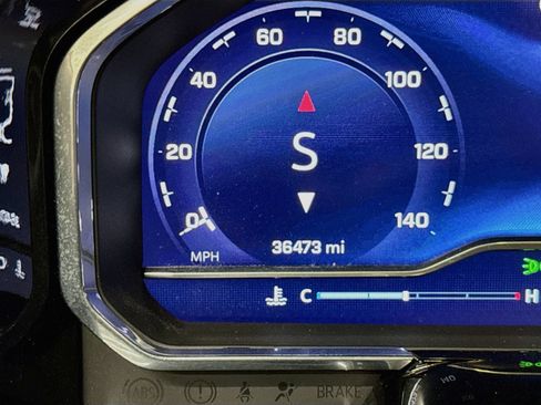 Used 2023 Chevrolet Silverado 1500 LT AWD/4WD image 14