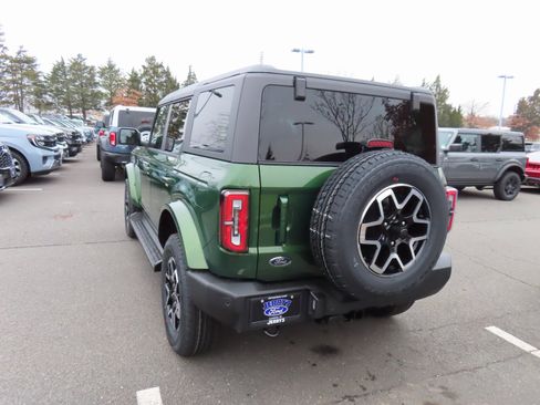 New 2025 Ford Bronco Outer Banks image 6