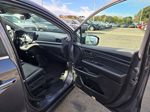 Used 2023 Honda Odyssey EX-L image 12