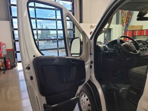 Used 2019 RAM ProMaster 2500 FWD image 73