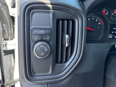 Used 2025 Chevrolet Silverado 1500 Custom RWD image 28