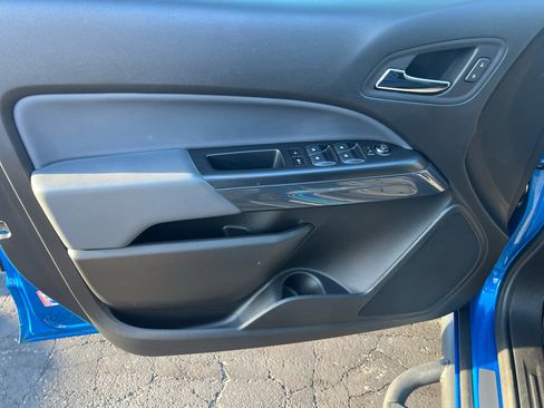 Used 2022 Chevrolet Colorado Z71 image 10