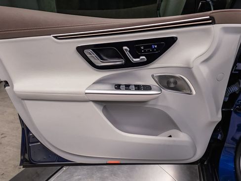Certified 2023 Mercedes-Benz EQE 350+ SUV image 25