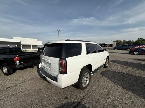 Used 2019 GMC Yukon SLT AWD/4WD image 4