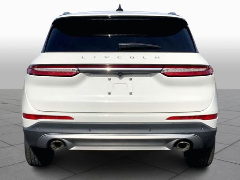 Used 2022 Lincoln Corsair Standard w/ Equipment Group 101A image 5