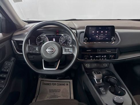 Used 2023 Nissan Rogue SV AWD/4WD image 21