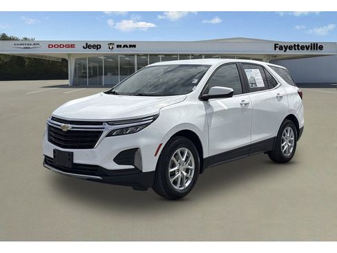 Used 2024 Chevrolet Equinox LT image 7