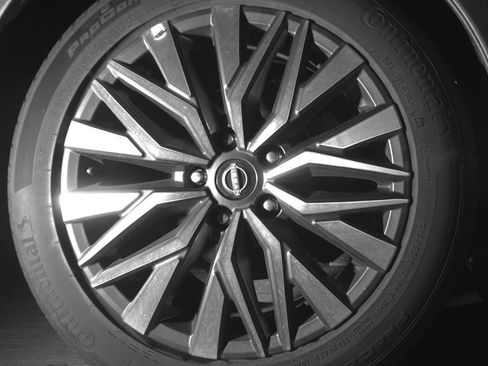 Used 2025 Nissan Altima 2.5 SV image 15