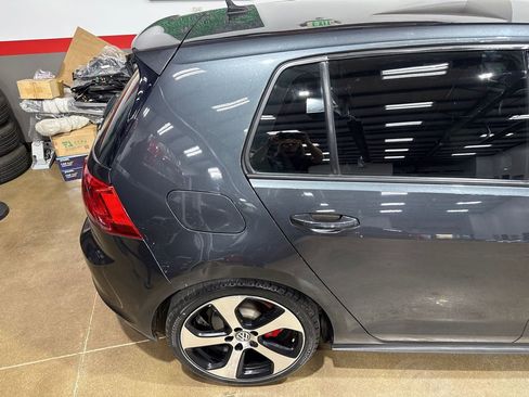 Used 2017 Volkswagen GTI S image 27