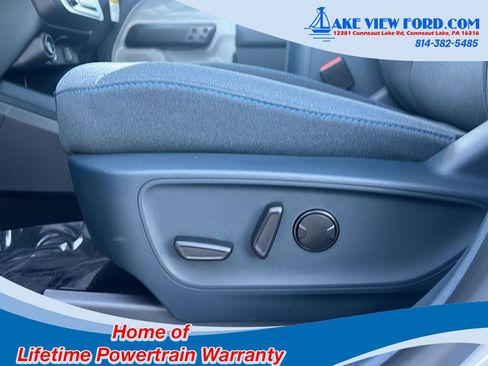 New 2025 Ford Maverick XLT image 18