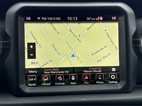 Certified 2022 Jeep Wrangler Unlimited Sahara w/ Cold Weather Group image 20