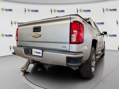 Used 2017 Chevrolet Silverado 1500 LTZ Z71 w/ LTZ Plus Package AWD/4WD image 10
