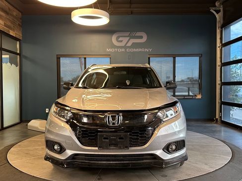 Used 2020 Honda HR-V Sport image 8