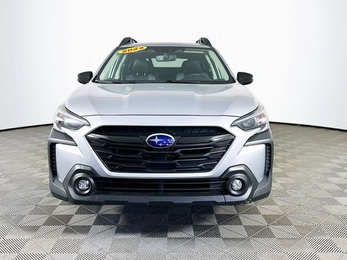 Certified 2025 Subaru Outback Onyx Edition image 4