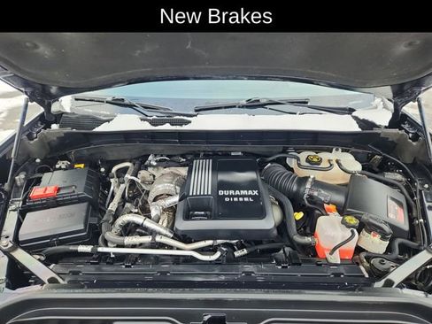 Used 2022 GMC Sierra 1500 AT4 w/ Technology Package image 16