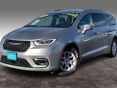 Certified 2021 Chrysler Pacifica Touring-L