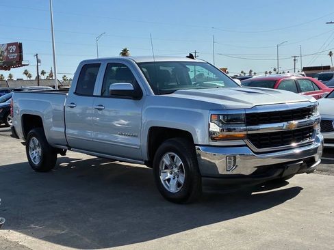 Used 2018 Chevrolet Silverado 1500 LT w/ All Star Edition RWD image 11
