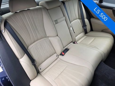 Used 2021 Lexus LS 500 AWD w/ Interior Upgrade Package image 26