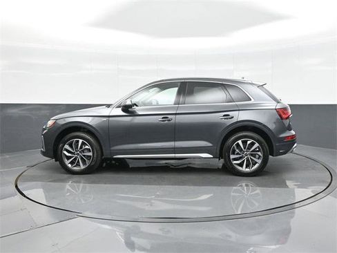 Used 2025 Audi Q5 2.0T Premium image 4