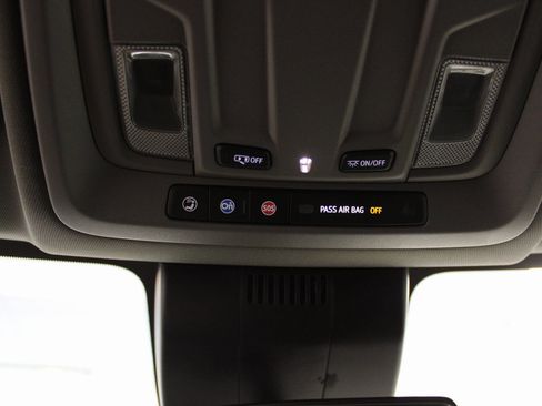 Used 2022 GMC Sierra 1500 SLE image 46