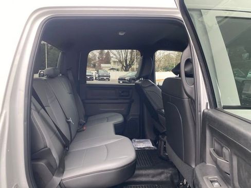 New 2026 RAM 2500 Tradesman w/ Chrome Appearance Group AWD/4WD image 28