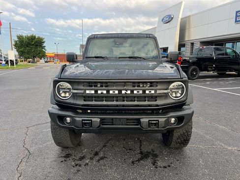 Used 2022 Ford Bronco Black Diamond w/ Sasquatch Package AWD/4WD image 2