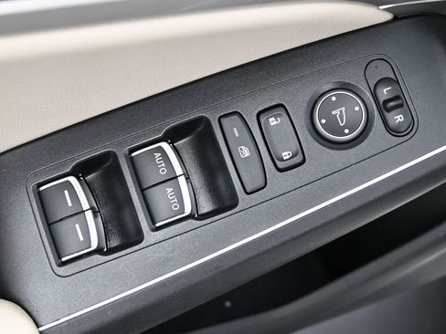 Used 2023 Acura Integra A-Spec image 4