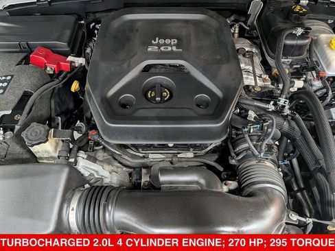 Used 2018 Jeep Wrangler Unlimited Sahara AWD/4WD image 37
