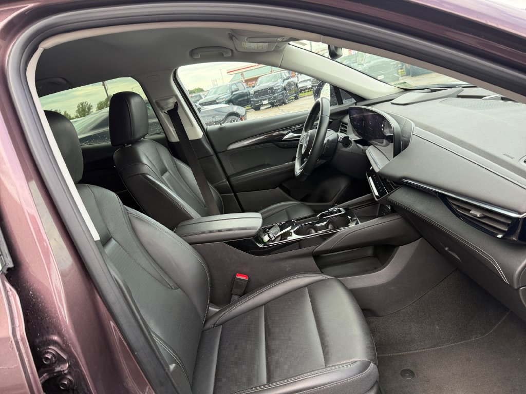 Used 2024 Buick Envision Preferred AWD/4WD image 42