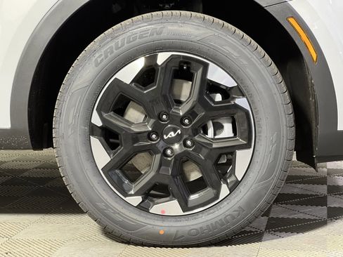 New 2026 Kia Sorento S image 10
