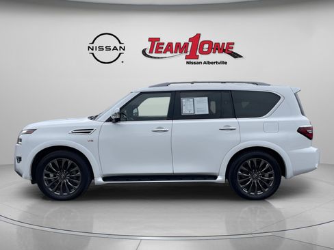 Used 2022 Nissan Armada Platinum w/ Captain's Chairs Package image 5
