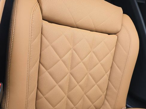 New 2026 BMW X5 xDrive40i w/ Executive Package image 14