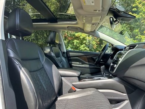 Used 2020 Nissan Murano Platinum w/ Cargo Package AWD/4WD image 23